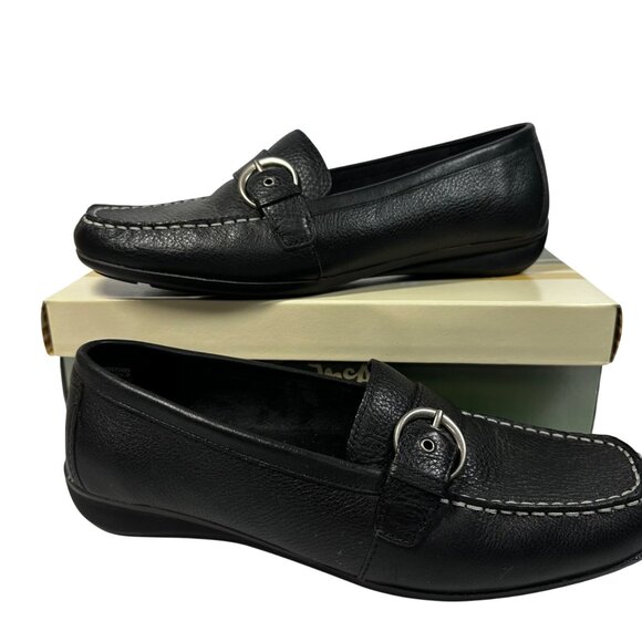 Thom McAn Shoes - Thom McAn Women's Leather Loafers With Buckle Detail Preppy Academic
